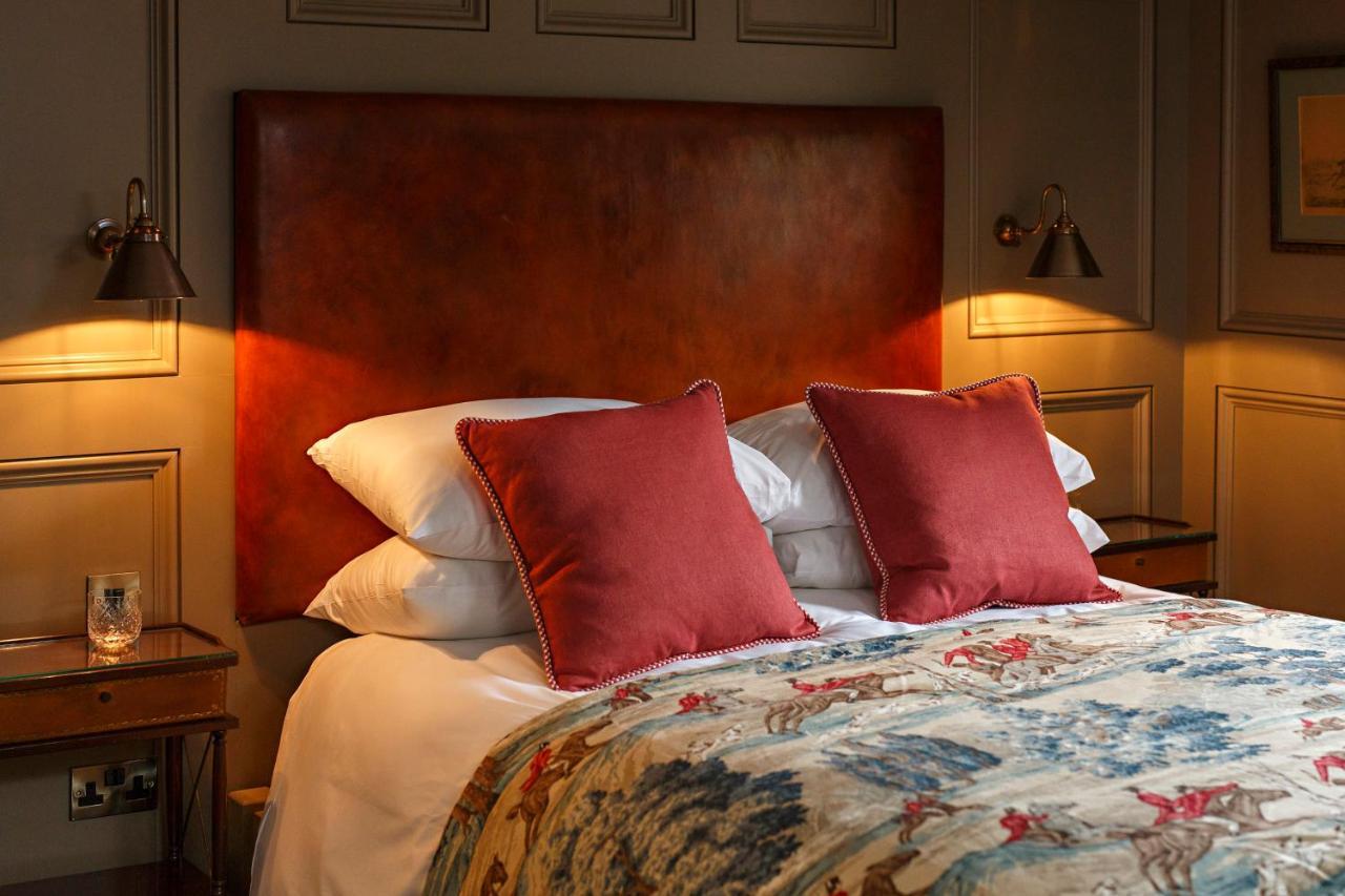 Ffolkes Arms Hotel Hillington Eksteriør bilde
