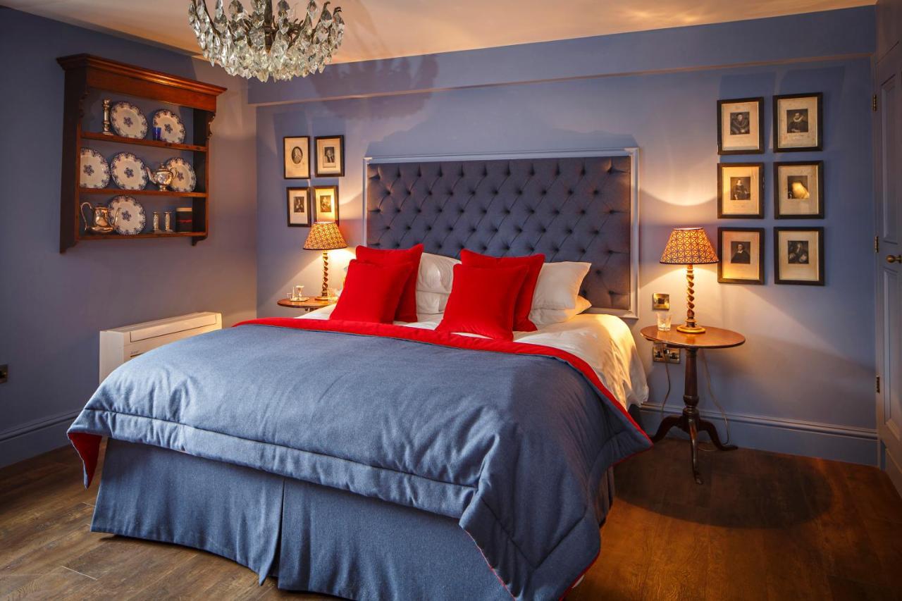 Ffolkes Arms Hotel Hillington Eksteriør bilde